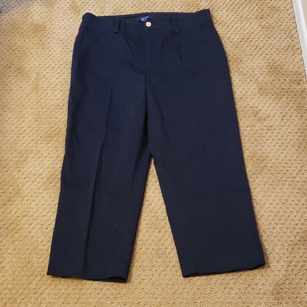 Chaps cropped pants size 8